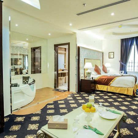 Rest Night Serviced Apartments- Alhamra ริยาดห์ ภายนอก รูปภาพ Suite